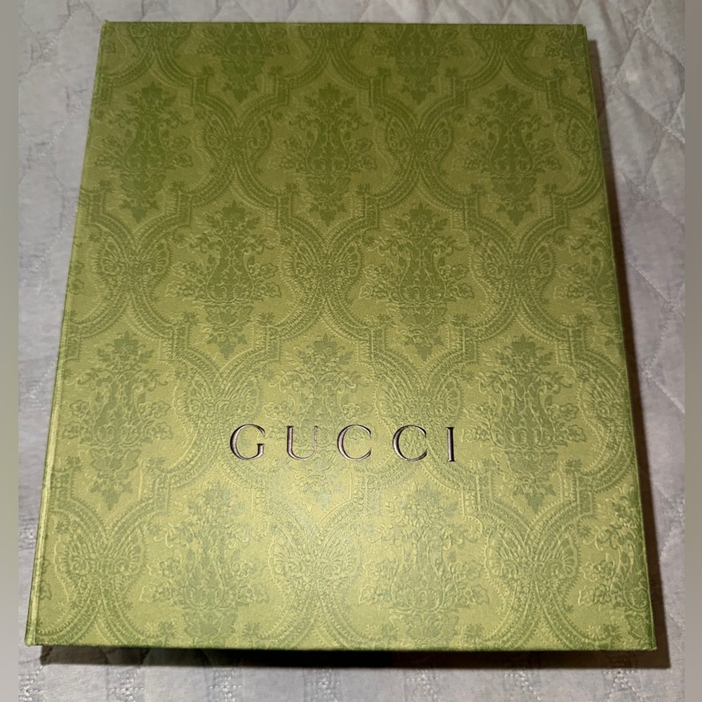 Gucci box 10” long 9” wide 4” tall. Comes with tissue paper and ribbon